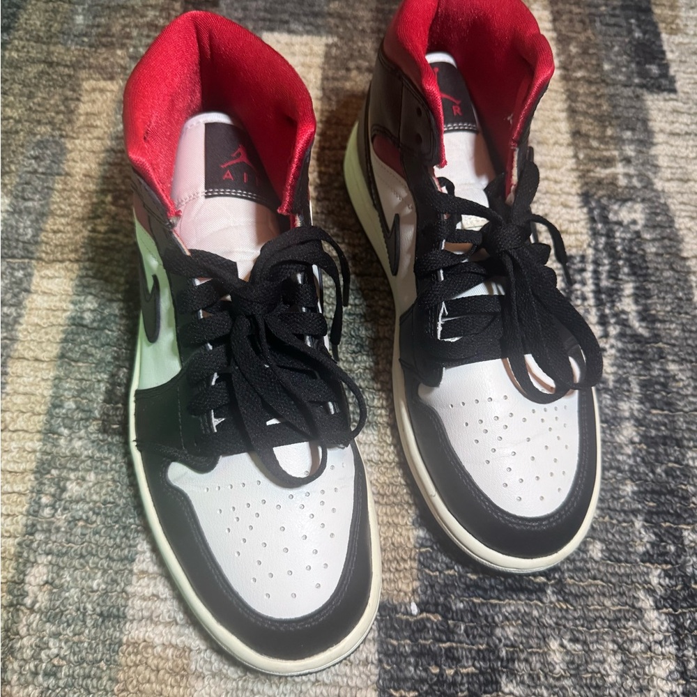 Nike Athletic Shoes - Black, White, Red